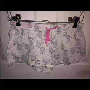 Women’s Forever 21 owl shorts SIZE MEDIUM
